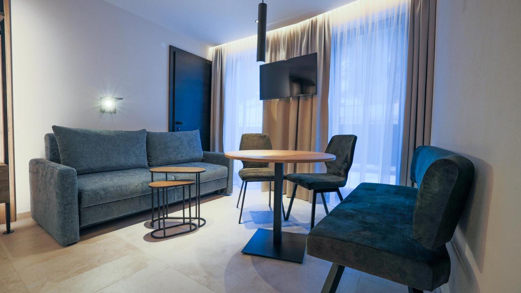 Nordost Fineliving Apartment Ишгъл Екстериор снимка